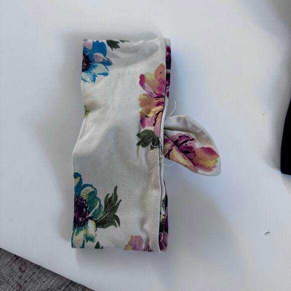 Eyee Kids Headband Bundle - Green Velvet & Floral - Picture 4 of 10